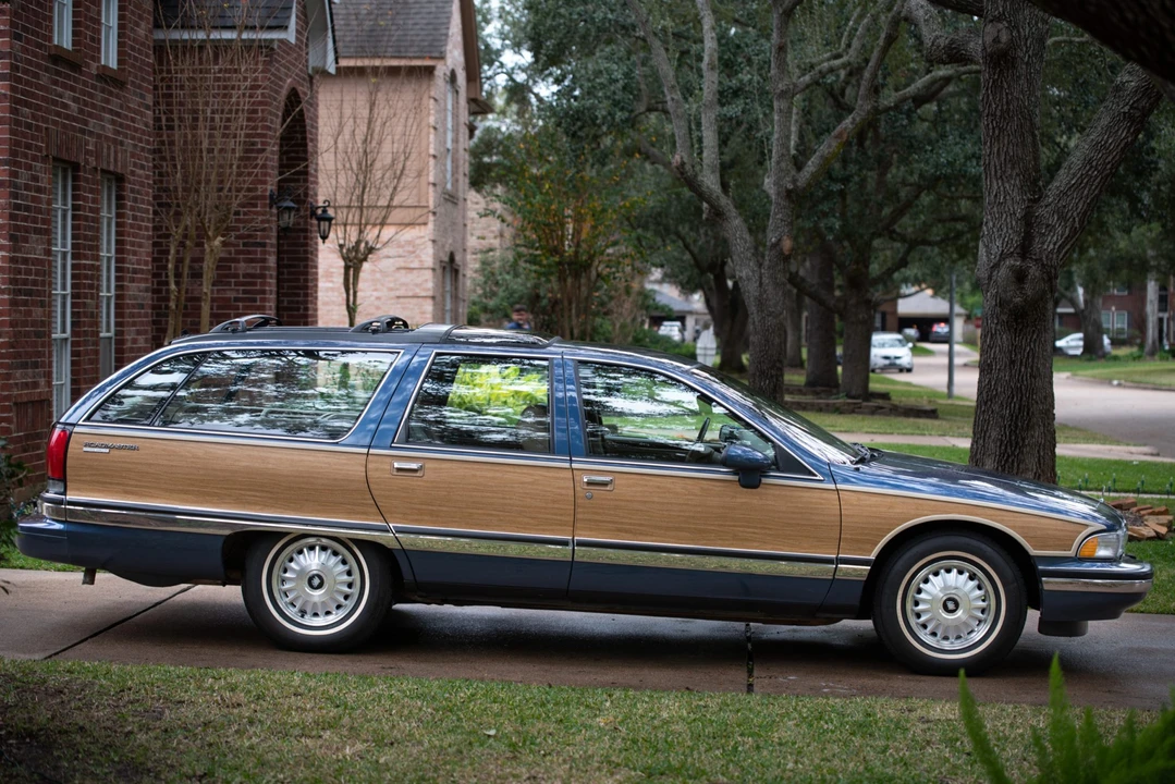 1994 Buick Roadmaster - Image 21 of 31