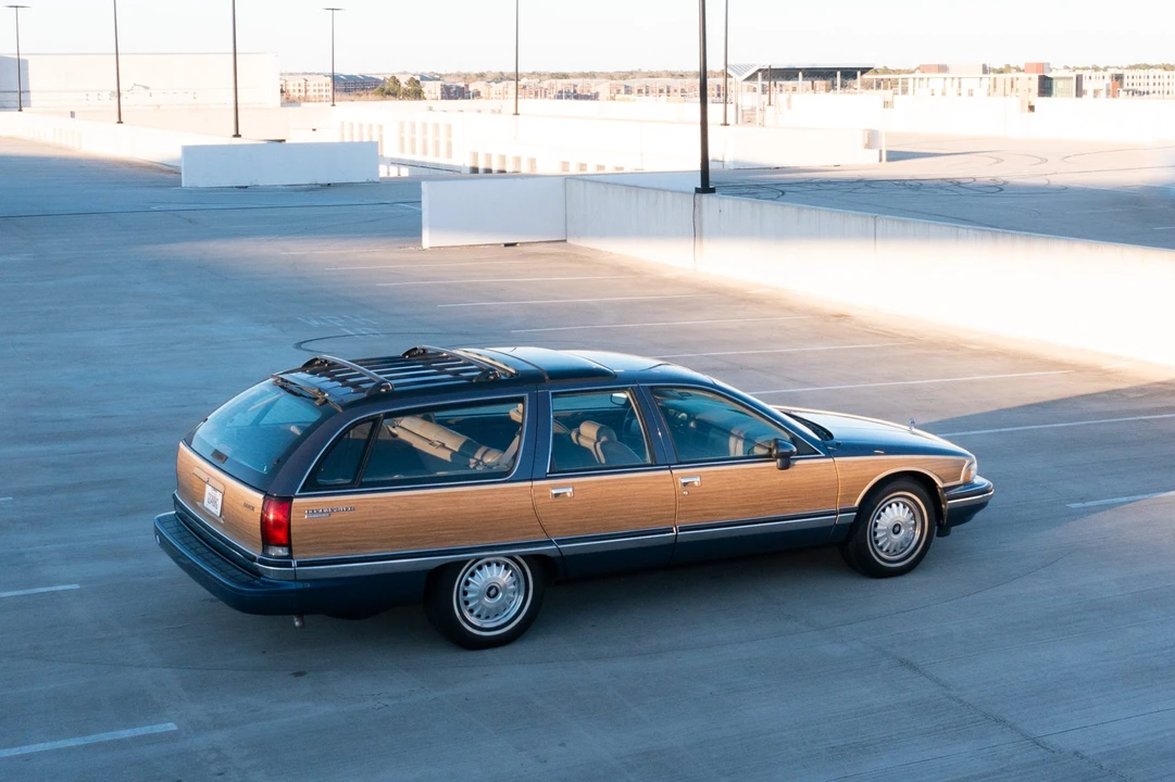 1994 Buick Roadmaster - Image 30 of 31