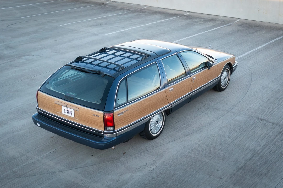 1994 Buick Roadmaster - Image 27 of 31