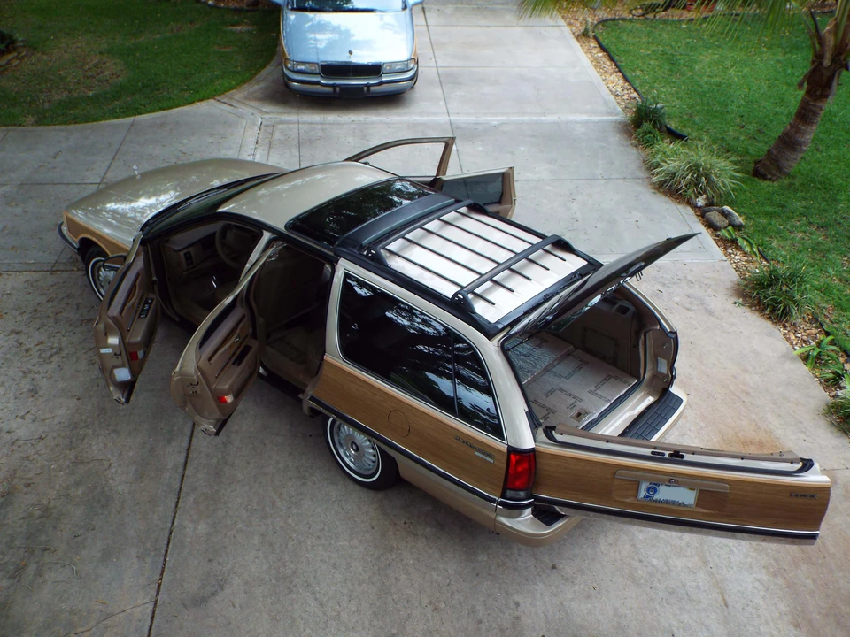 1994 Buick Roadmaster - Image 12 of 31