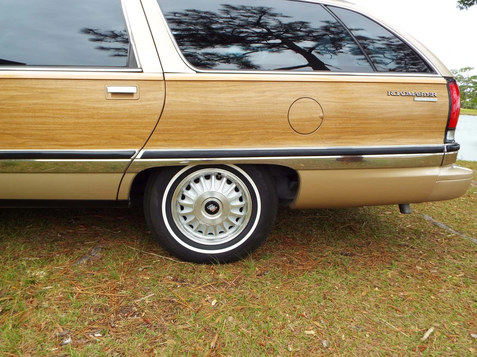 1994 Buick Roadmaster - Image 17 of 31