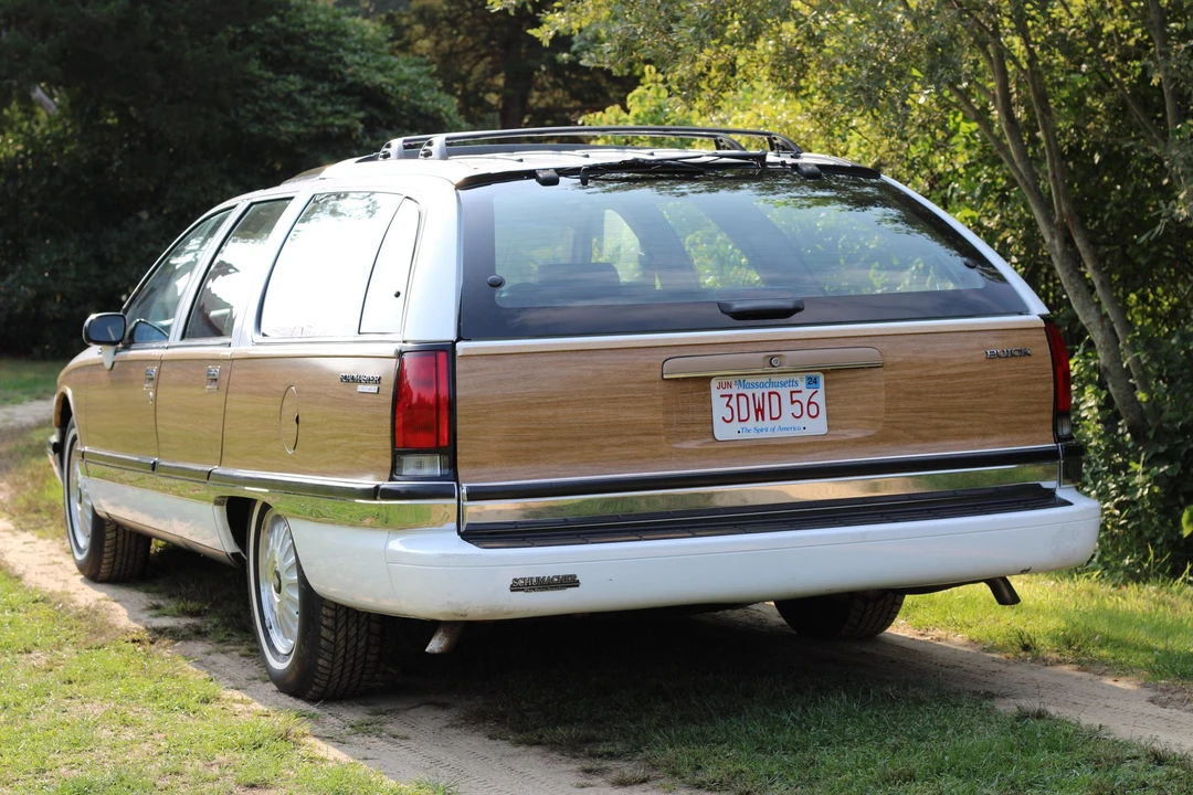 1994 Buick Roadmaster - Image 30 of 31