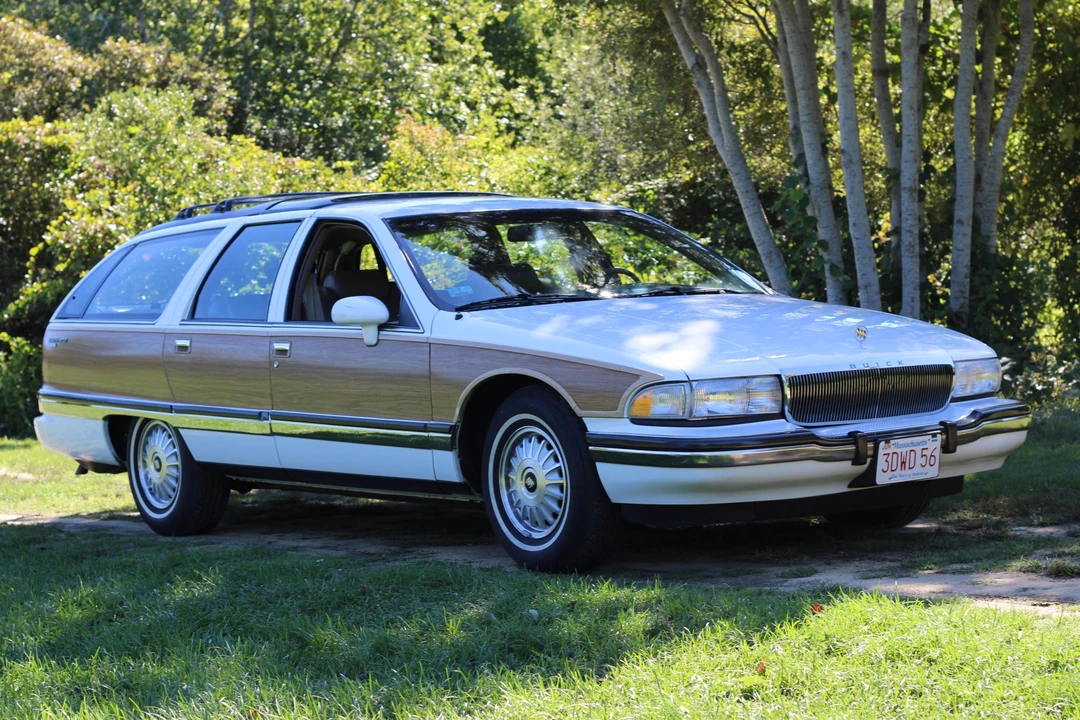 1994 Buick Roadmaster - Image 18 of 31