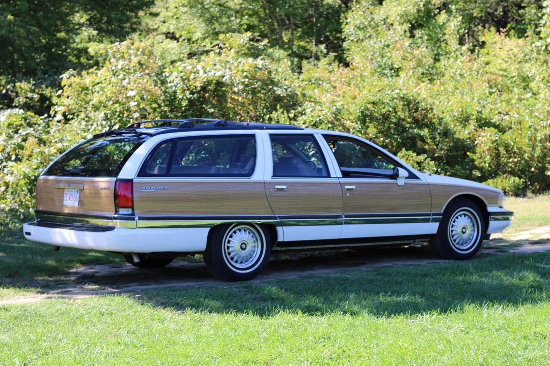 1994 Buick Roadmaster - Image 20 of 31