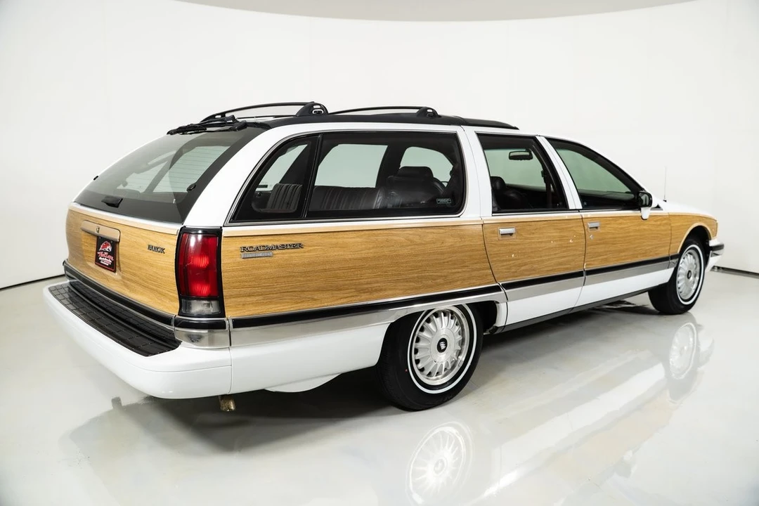 1994 Buick Roadmaster - Image 11 of 31