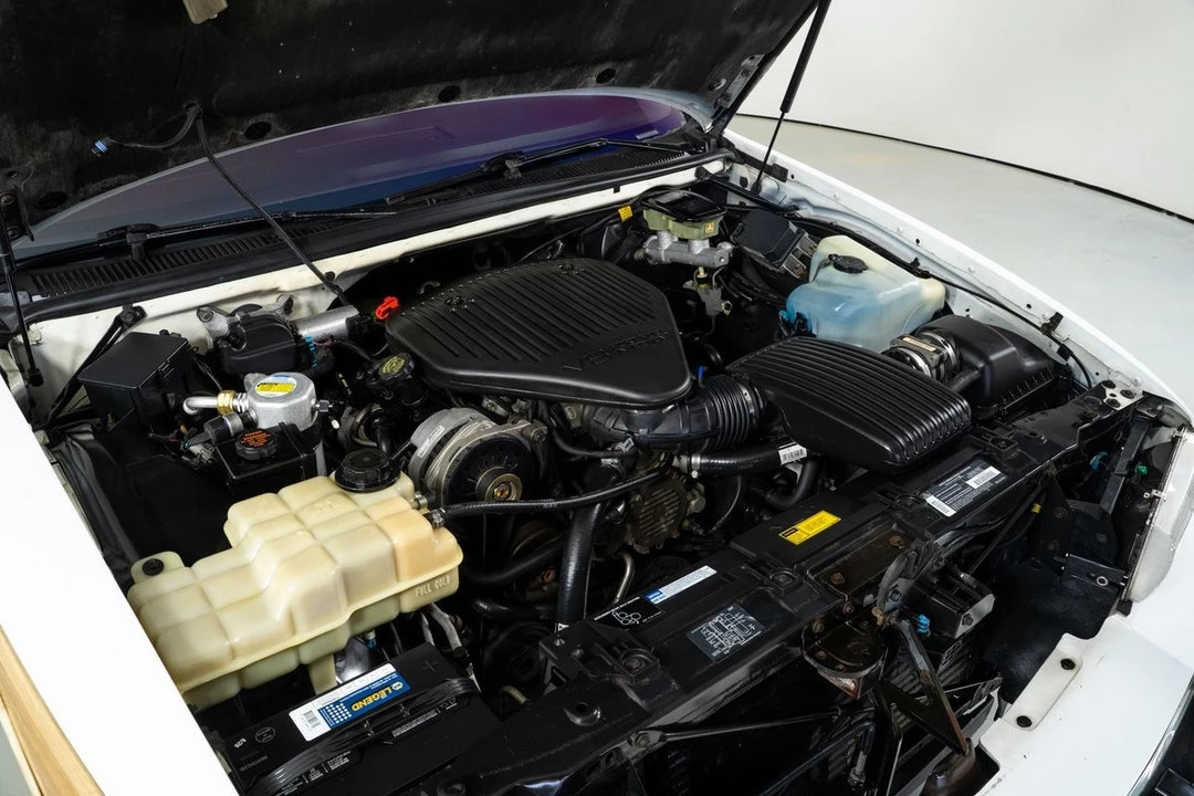 1994 Buick Roadmaster - Image 3 of 31