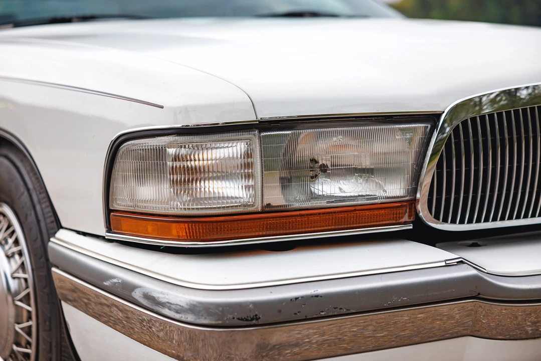 1994 Buick Roadmaster - Image 14 of 31