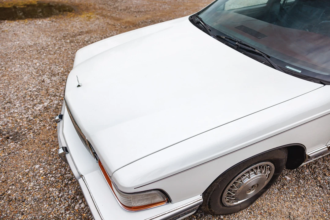 1994 Buick Roadmaster - Image 20 of 31