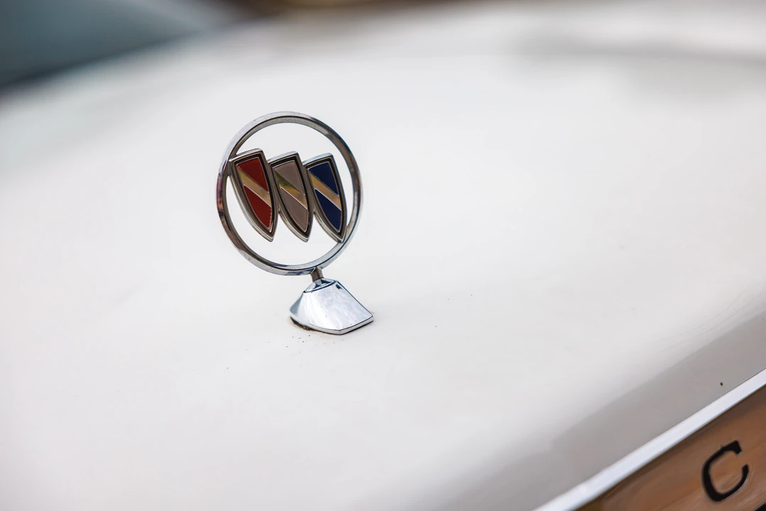 1994 Buick Roadmaster - Image 17 of 31