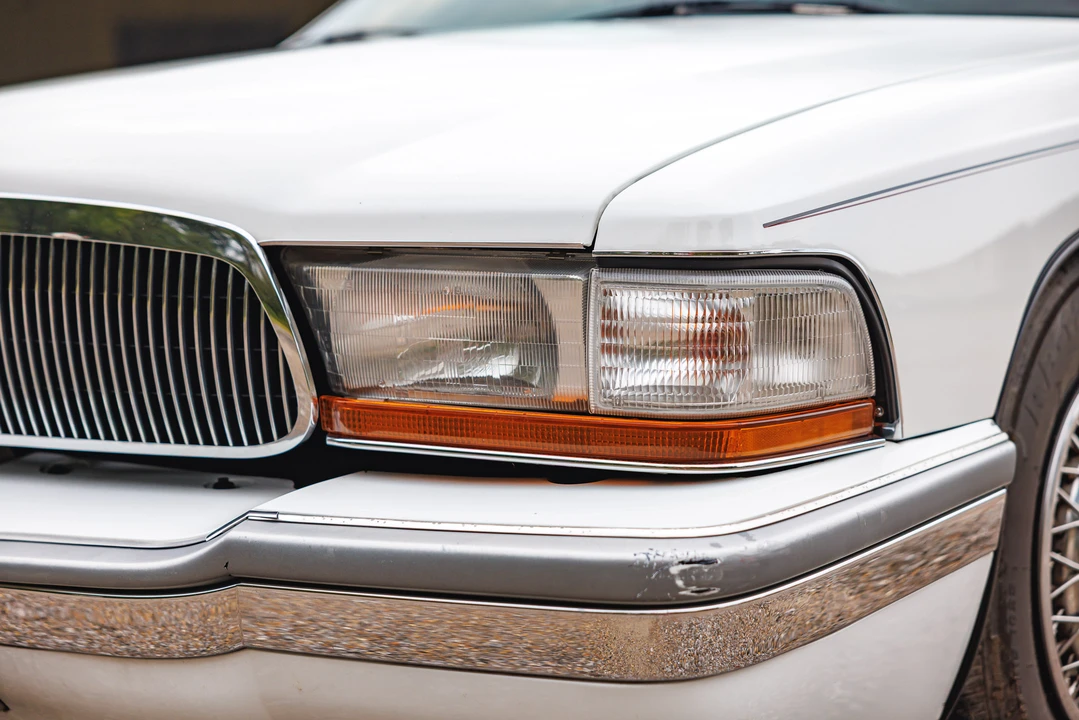 1994 Buick Roadmaster - Image 12 of 31