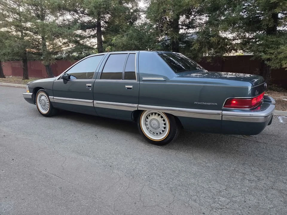 1994 Buick Roadmaster - Image 5 of 20