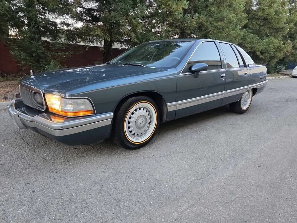 1994 Buick Roadmaster - Image 3 of 20