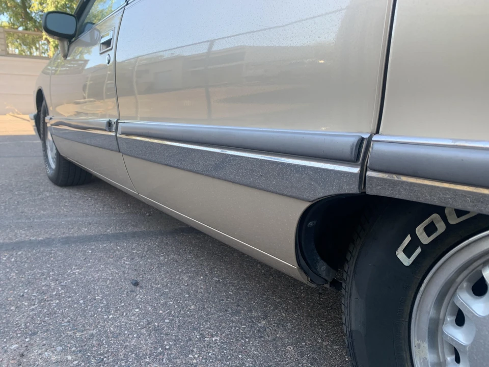 1994 Buick Roadmaster - Image 15 of 25