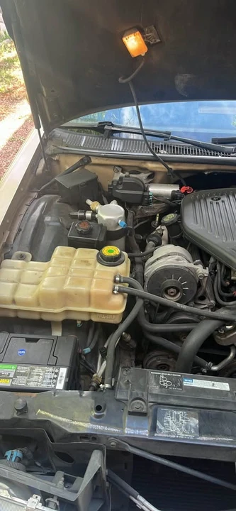 1994 Buick Roadmaster - Image 7 of 12