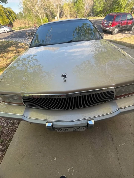 1994 Buick Roadmaster - Image 4 of 12
