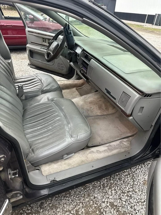 1994 Buick Roadmaster - Image 7 of 9