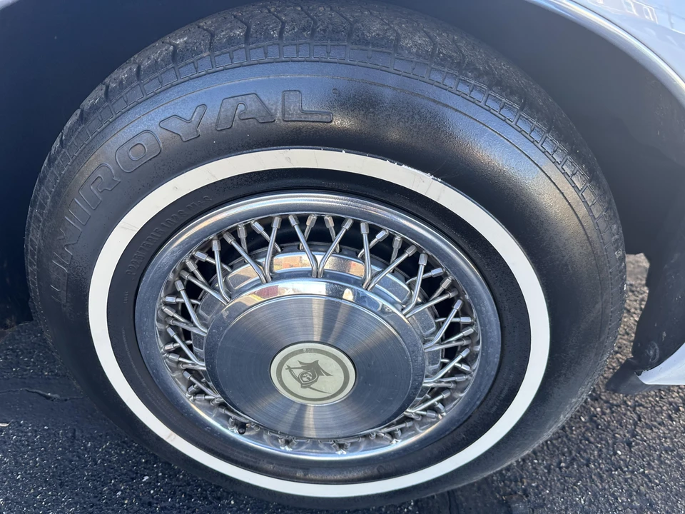 1994 Buick Roadmaster - Image 14 of 18