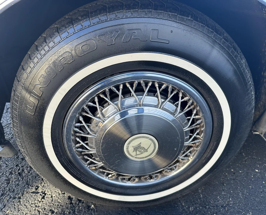 1994 Buick Roadmaster - Image 11 of 18