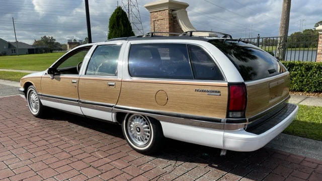 1994 Buick Roadmaster - Image 3 of 26