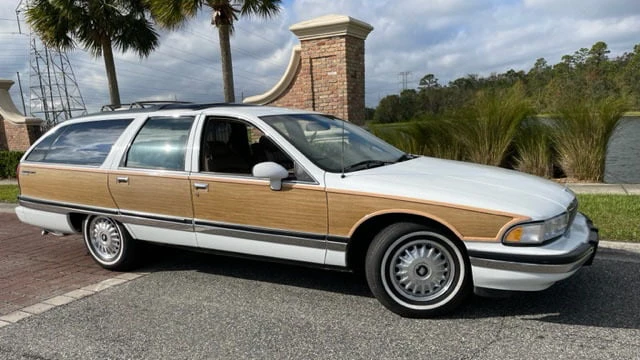 1994 Buick Roadmaster - Image 21 of 26