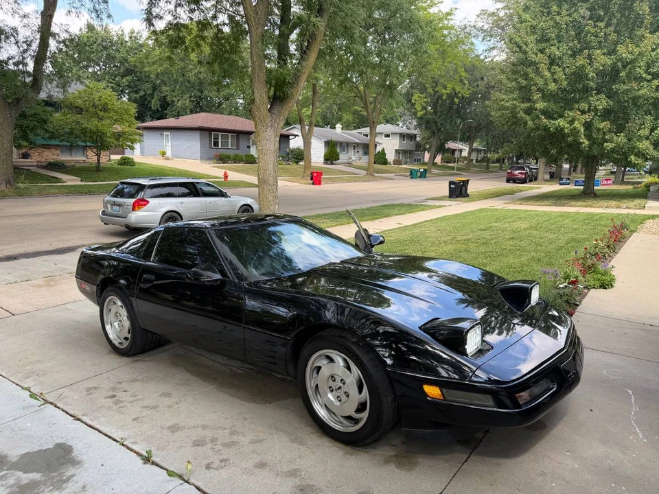 1994 Chevrolet Corvette C4 - Image 3 of 15