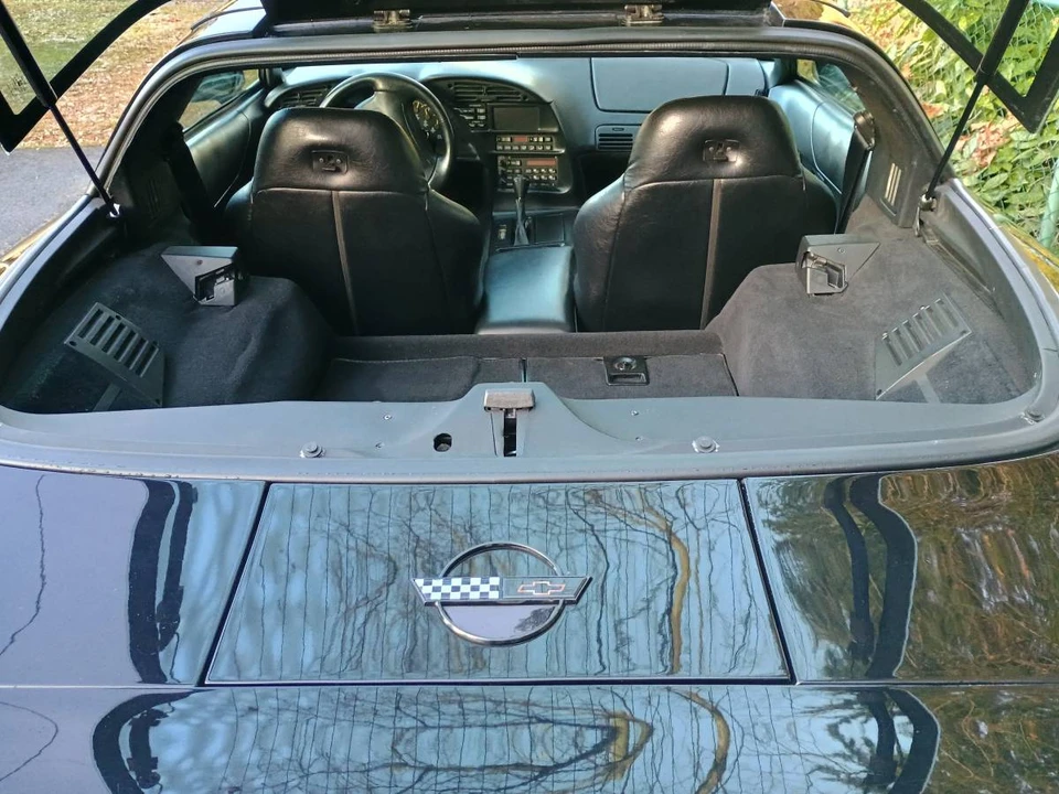 1994 Chevrolet Corvette C4 - Image 19 of 19
