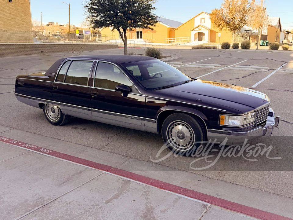 1994 Cadillac Fleetwood - Image 5 of 25