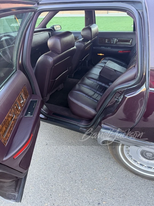 1994 Cadillac Fleetwood - Image 19 of 25