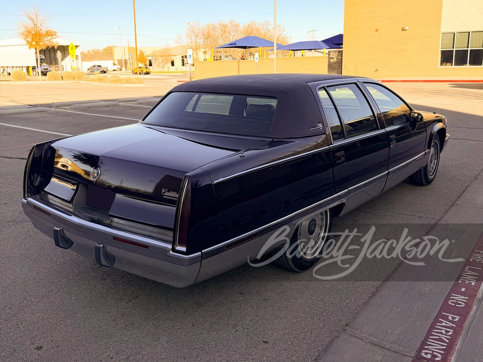 1994 Cadillac Fleetwood - Image 2 of 25