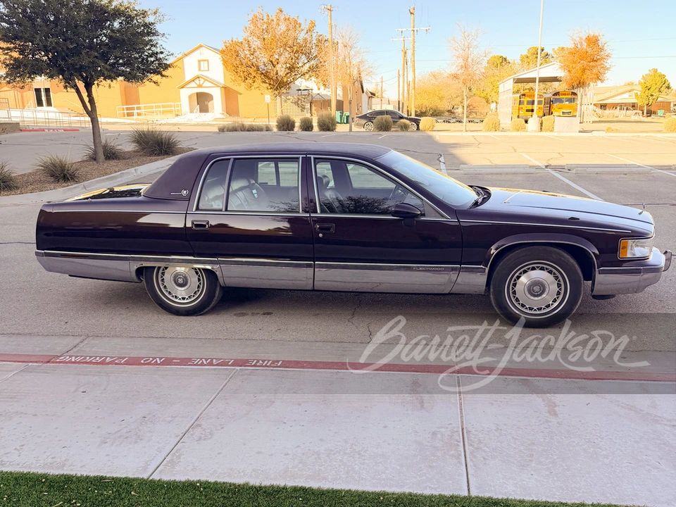 1994 Cadillac Fleetwood - Image 3 of 25