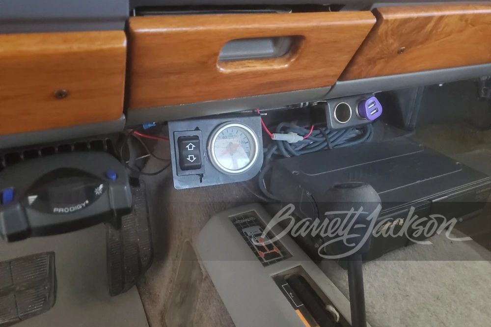 1994 Chevrolet C/K 4th Gen - Image 15 of 23