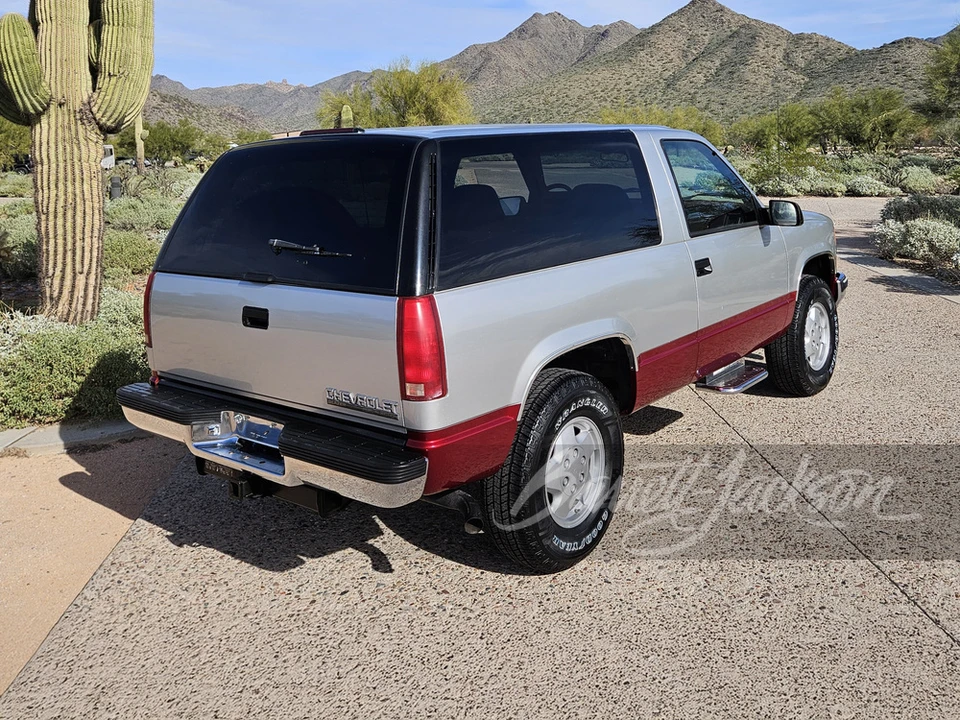 1994 Chevrolet Blazer - Image 2 of 18