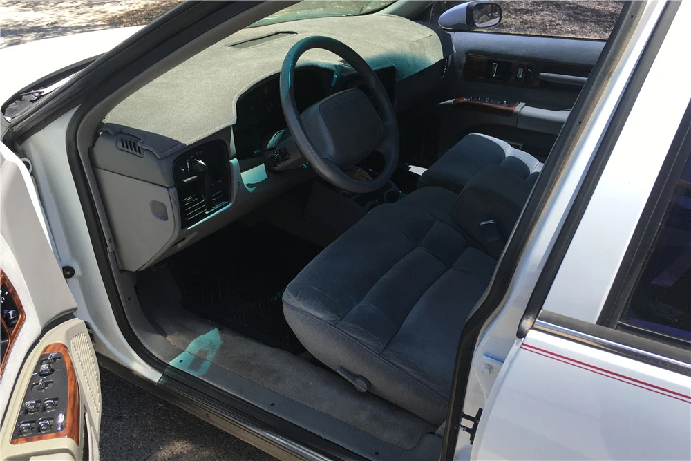 1994 Chevrolet Caprice - Image 4 of 5