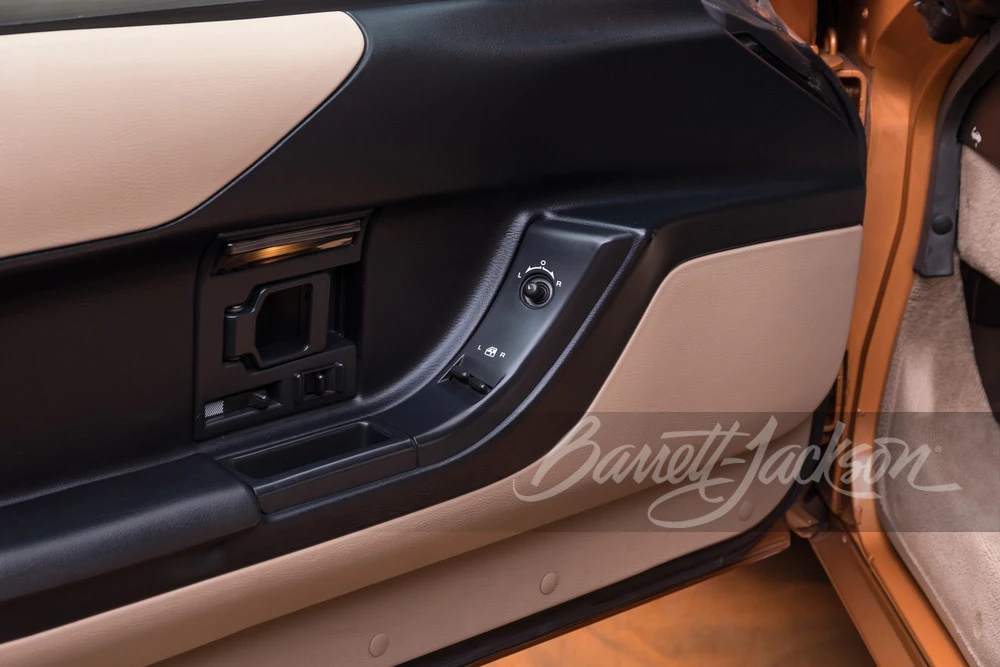 1994 Chevrolet Corvette C4 - Image 28 of 31
