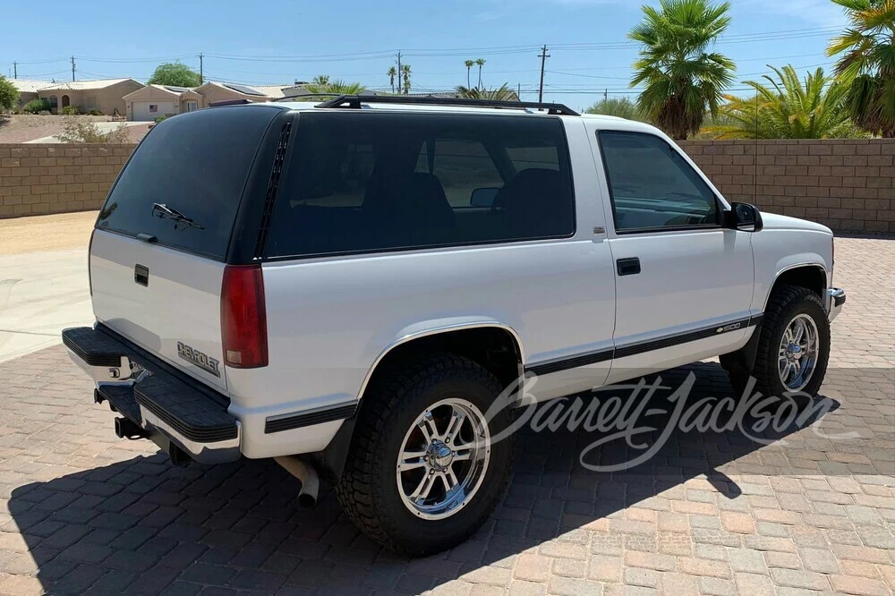 1994 Chevrolet K5 Blazer 3rd Gen - Image 3 of 10