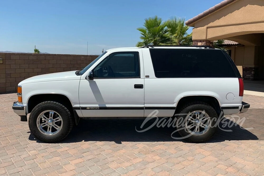 1994 Chevrolet K5 Blazer 3rd Gen - Image 4 of 10