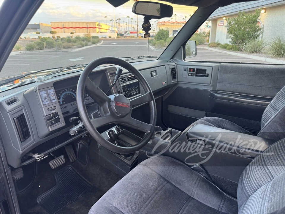 1994 Chevrolet S-10 Blazer 1st Gen - Image 4 of 13