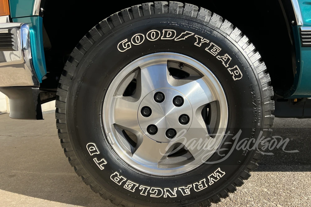 1994 Chevrolet C/K 4th Gen - Image 6 of 15