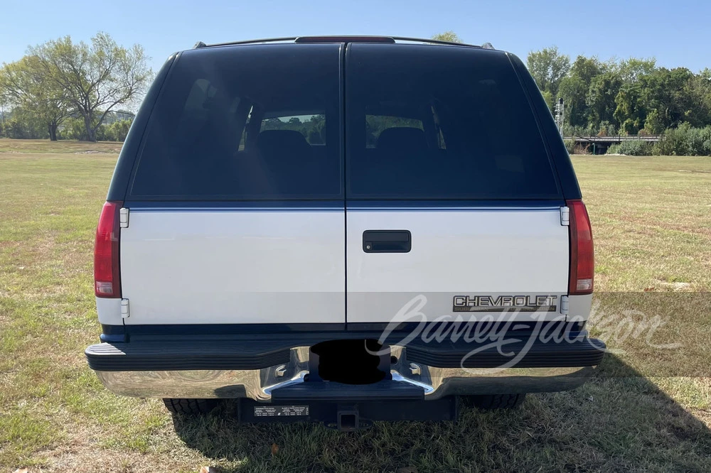 1994 Chevrolet Suburban 8th Gen - Image 29 of 31