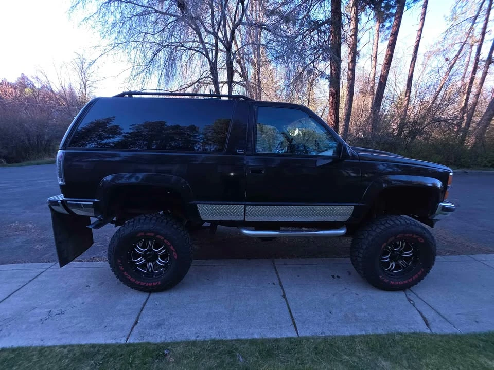 1994 Chevrolet K5 Blazer 3rd Gen - Image 4 of 10