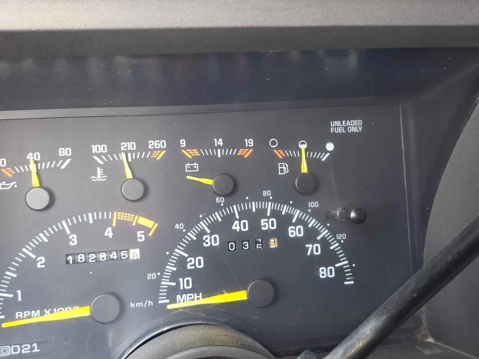 1994 Chevrolet K5 Blazer 3rd Gen - Image 10 of 10