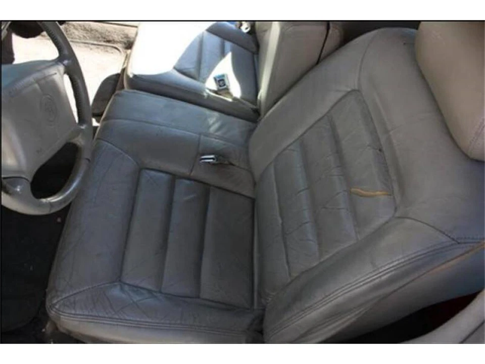 1994 Cadillac DeVille 7th Gen - Image 10 of 12