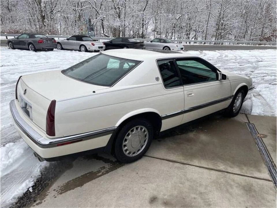 1994 Cadillac Eldorado 12th Gen - Image 2 of 5