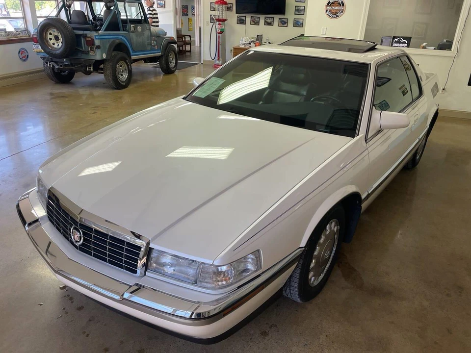 1994 Cadillac Eldorado 12th Gen - Image 4 of 19