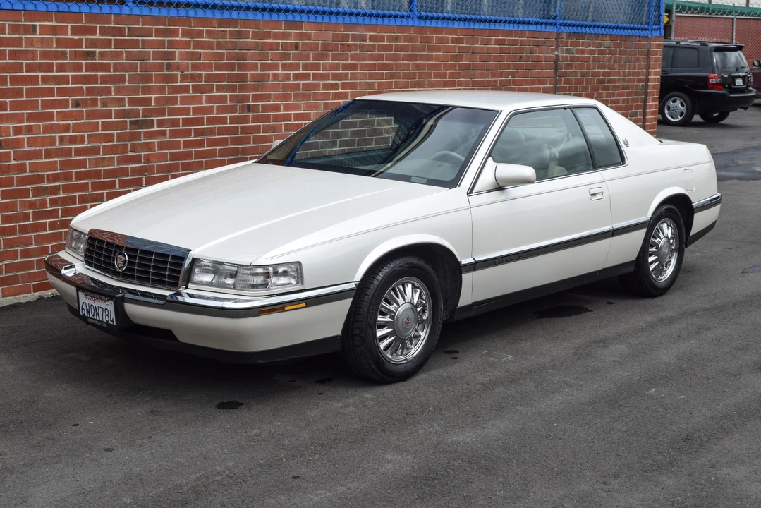 1994 Cadillac Eldorado 12th Gen - Image 6 of 31