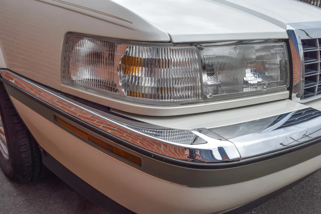 1994 Cadillac Eldorado 12th Gen - Image 16 of 31