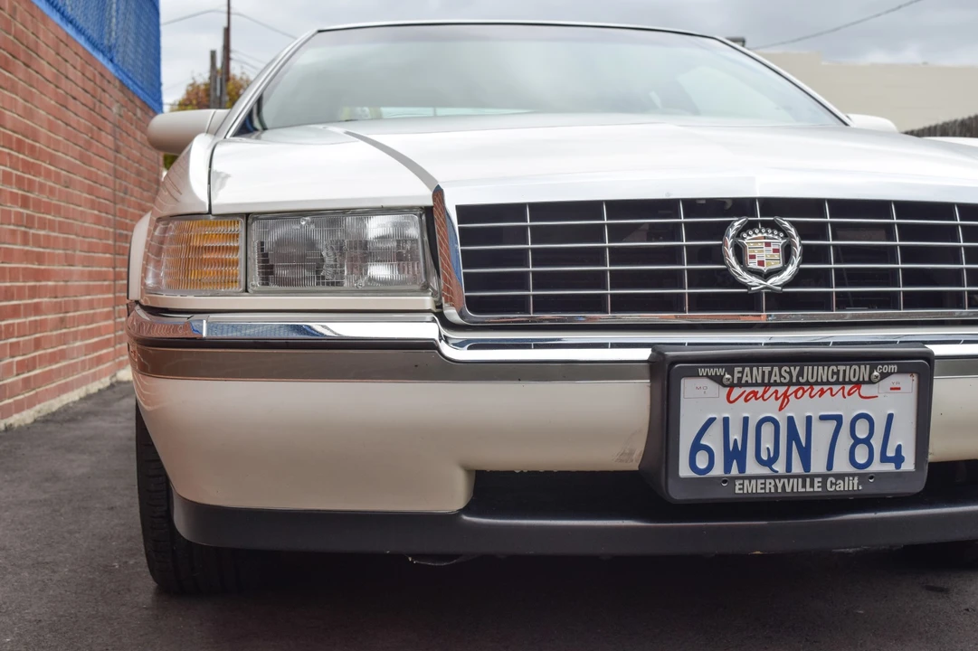 1994 Cadillac Eldorado 12th Gen - Image 19 of 31