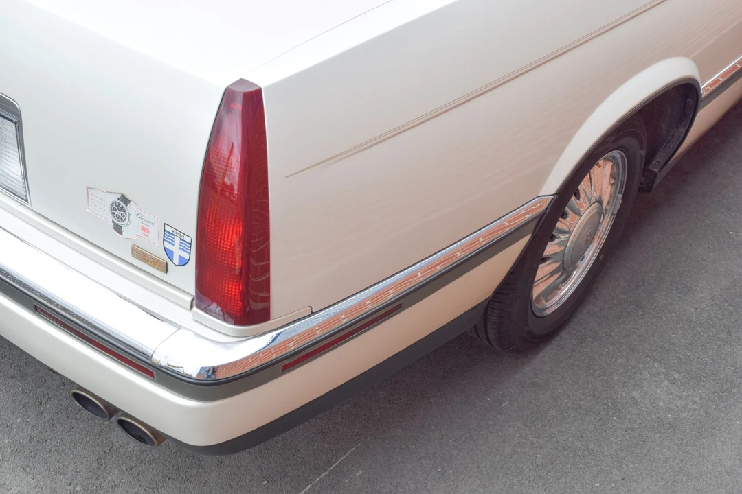 1994 Cadillac Eldorado 12th Gen - Image 26 of 31