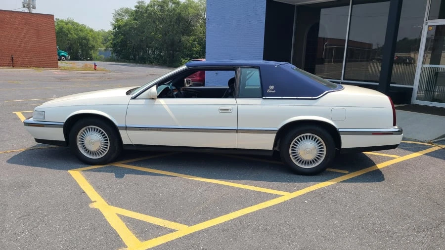 1994 Cadillac Eldorado 12th Gen - Image 2 of 11