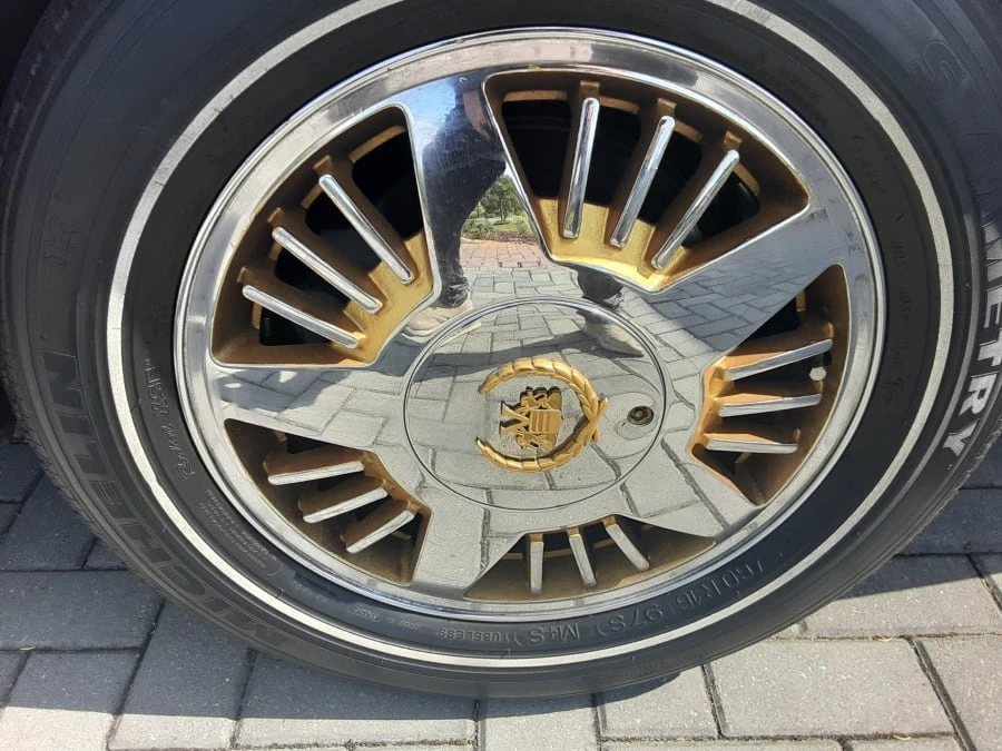 1994 Cadillac Eldorado 12th Gen - Image 7 of 8